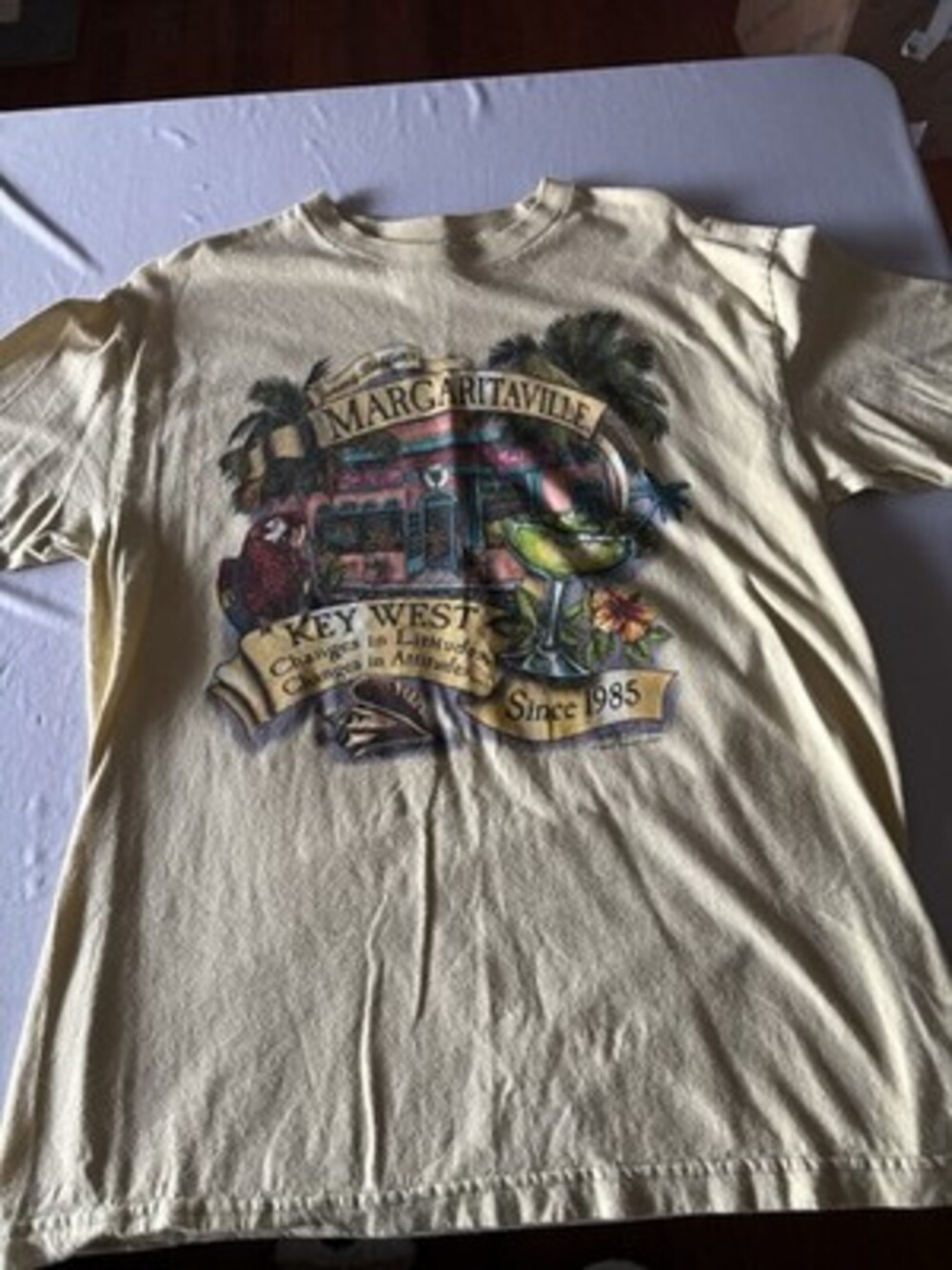 Jimmy Buffett Margaritaville 2002 Yellow T Shirt Size L